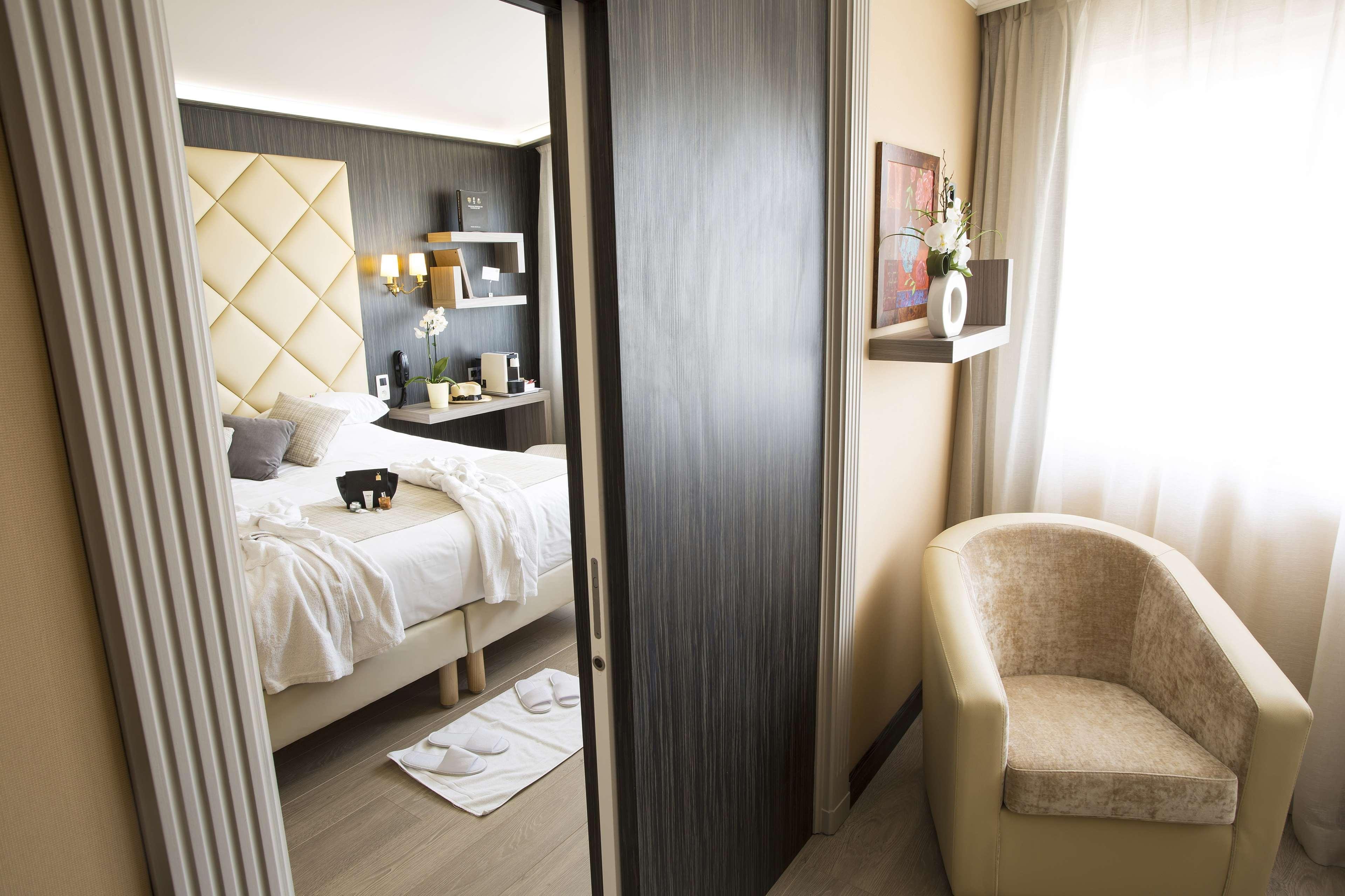 Best Western Plus Cannes Riviera Exterior foto